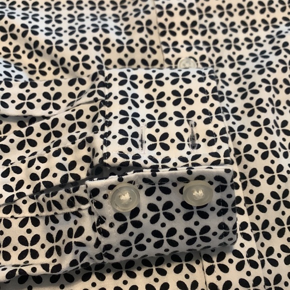 Banana Republic non-iron Fitted Top size 4 - Picture 6 of 8